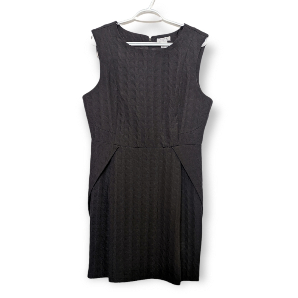 Alfred Sung Sleeveless Textured Fabric Dress With Hip Detail Size 12
